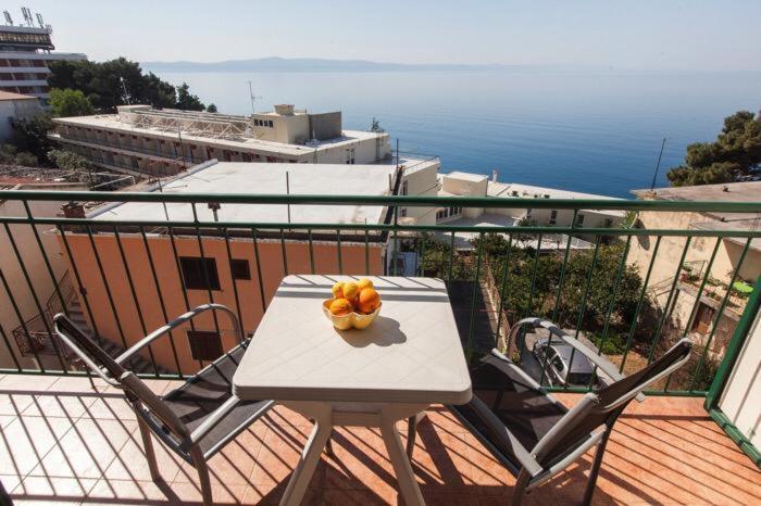 Apartmani Niko Podgora Exterior foto